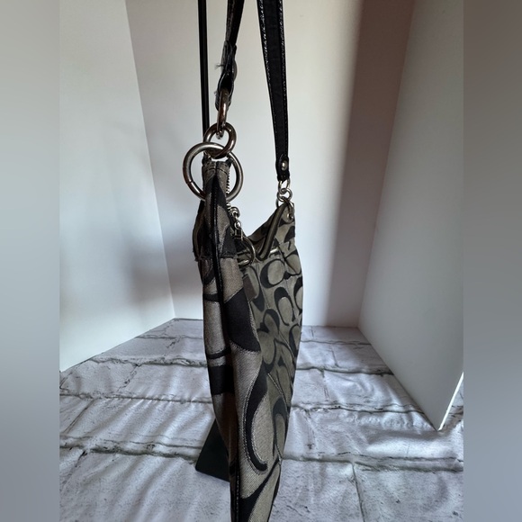 Authentic Coach Black and Brown Signature Shoulder Bag - Picture 13 of 14